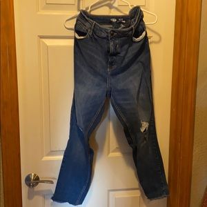 Old navy high-waisted raw hem Rockstar Jean